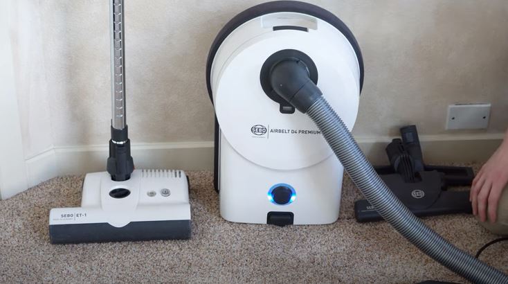 canister vacuum cleaner Storage Idea