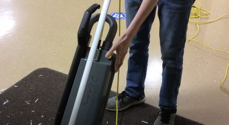 vacuum cleaner adjustment