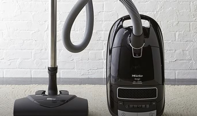 Vacuum Cleaner