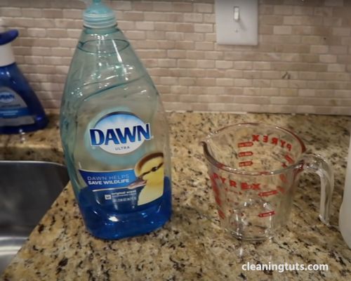 How to Clean Hardwood Floors With Dawn