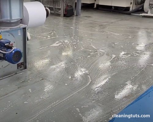 Warehouse Floor Cleaning Tips